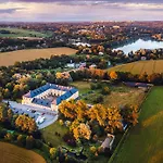 Zamek - The Old Yard 4* Rychvald