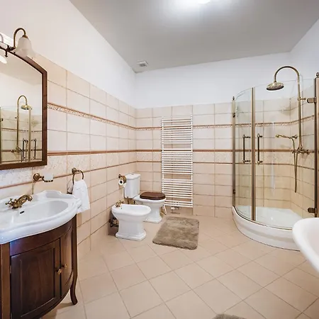 Zamek Rychvald - The Old Yard Rychvald Hotel Ostrava