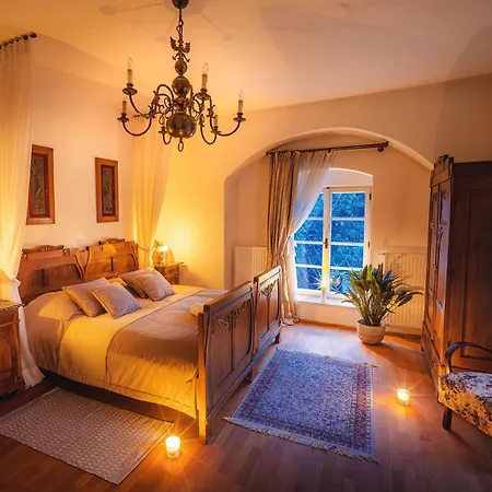 Zamek Rychvald - The Old Yard Rychvald Hotel