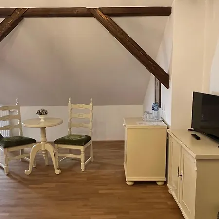 Zamek Rychvald - The Old Yard Rychvald Ostrava