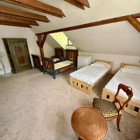 Zamek - The Old Yard Rychvald